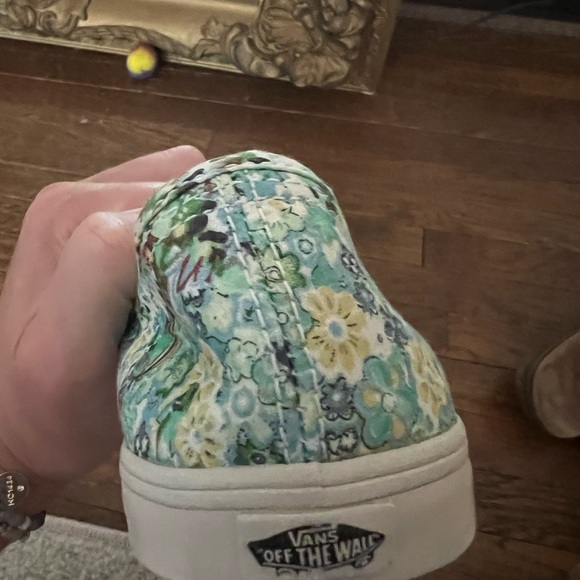 VANS WOMEN’S FLORAL PRINT - Picture 3 of 8